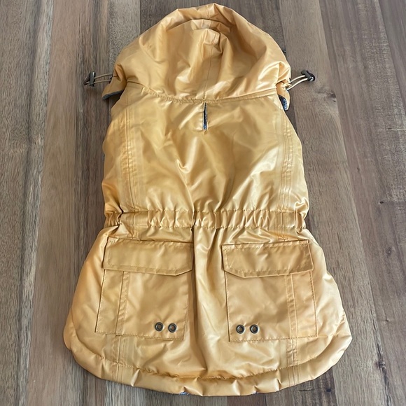 Reddy Mustard Twill Dog Parka Size Medium - Picture 2 of 6